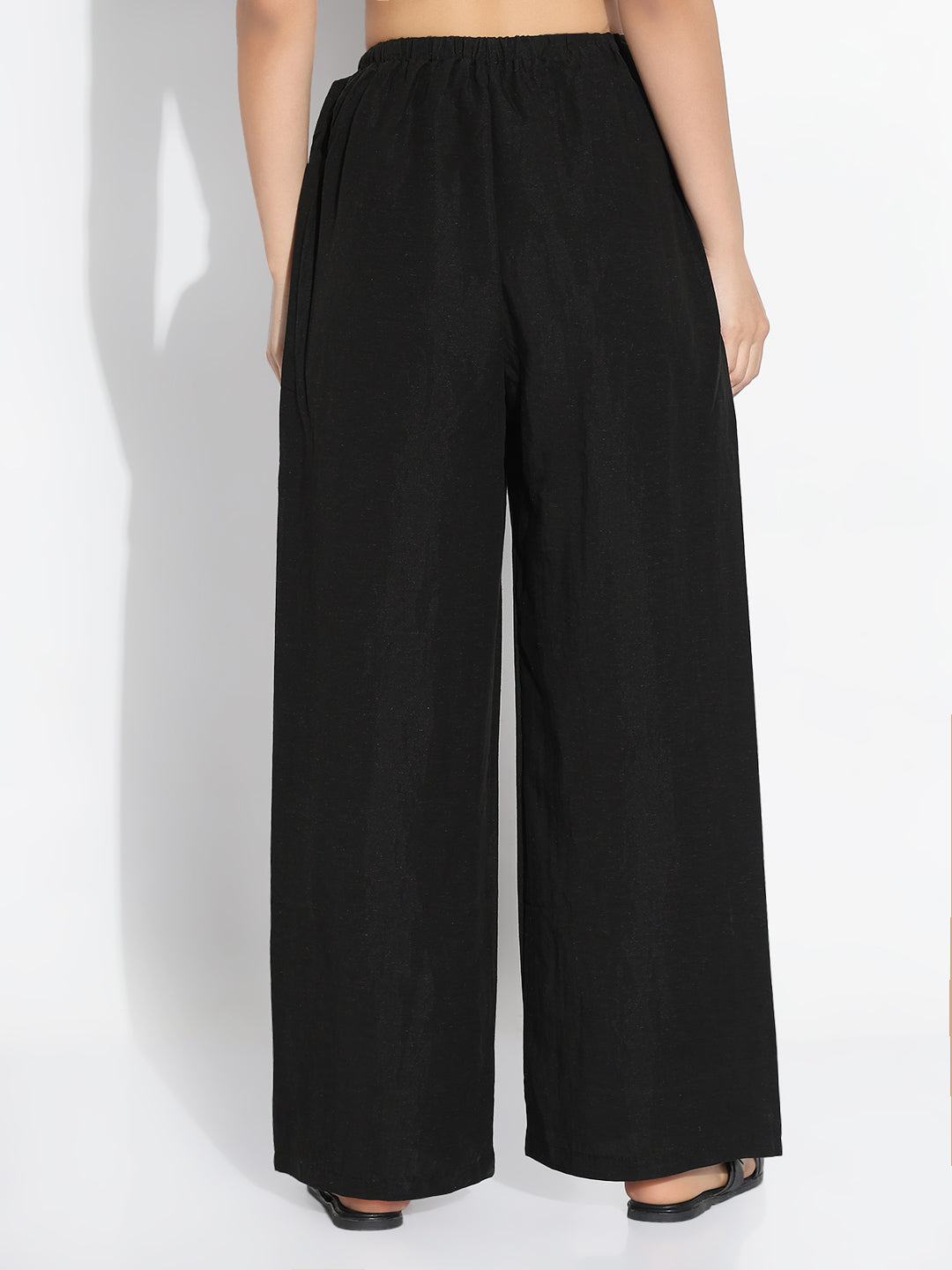 Women's Black Solid Loose Fit Trousers