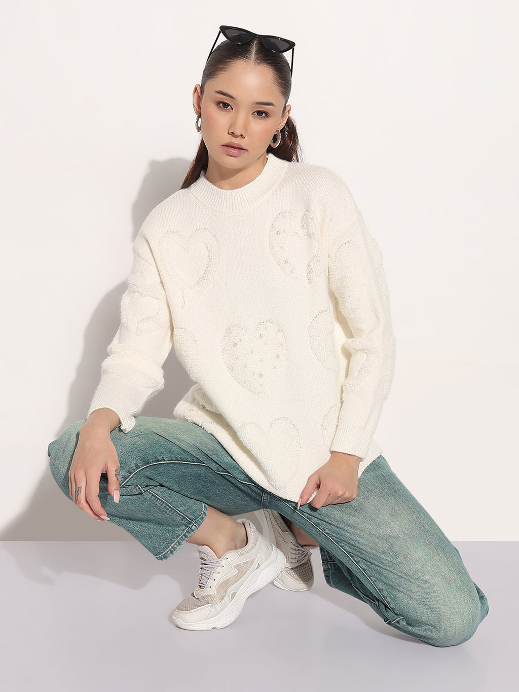 Women's Embellished Off White Pullover Top with Textured Heart Design