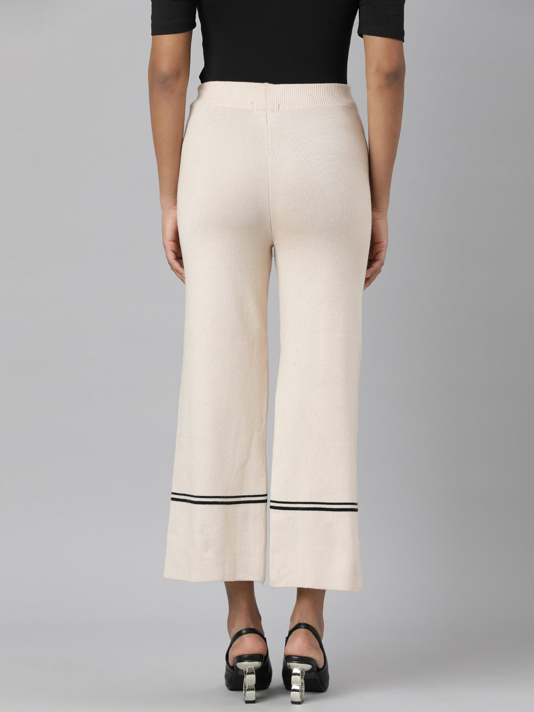 Women's Beige Relaxed Straight Fit Cropped Cotton Parallel Trouser