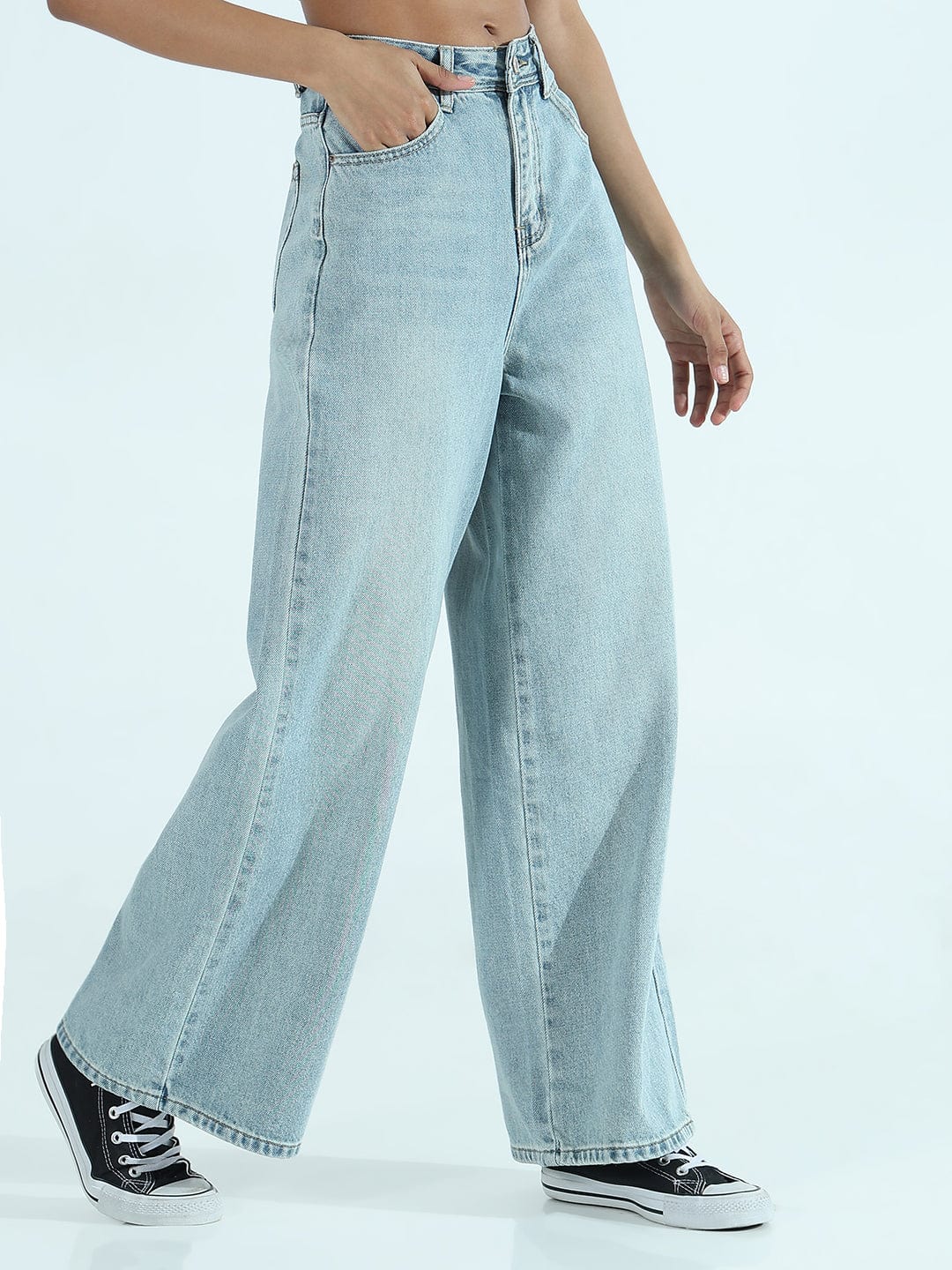 Women's Blue Mid Rise Wide Jeans