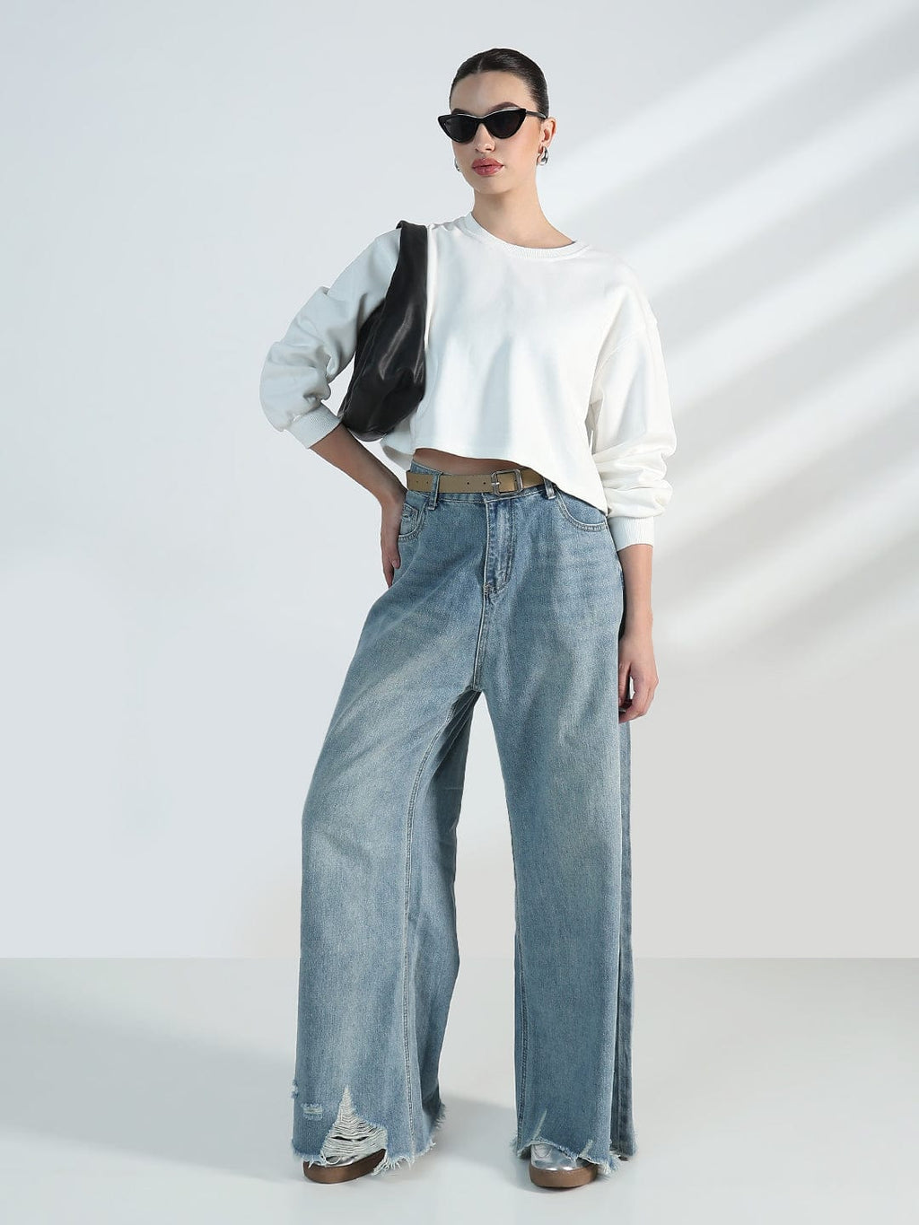 Women's White Oversized Round Neck Sweatshirt