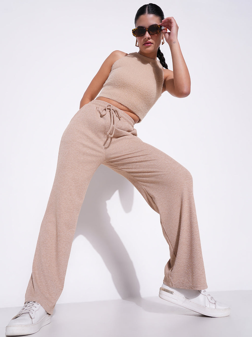 Women's Beige Comfort Mid-Rise Regular Fit Parallel Trousers