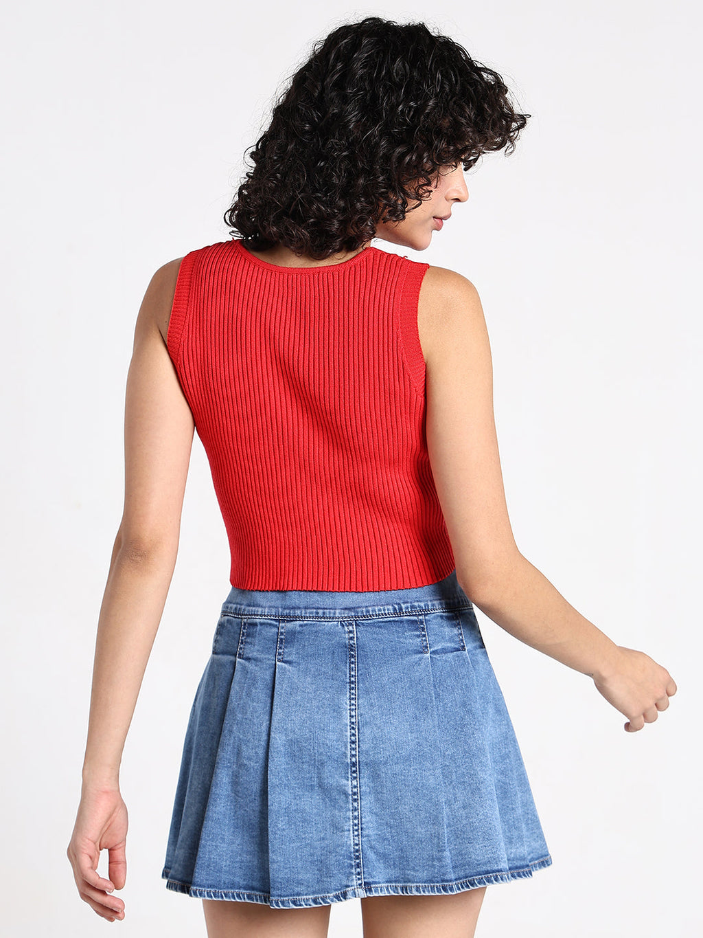 Women's Red Ribbed V-Neck Sleeveless Crop Top