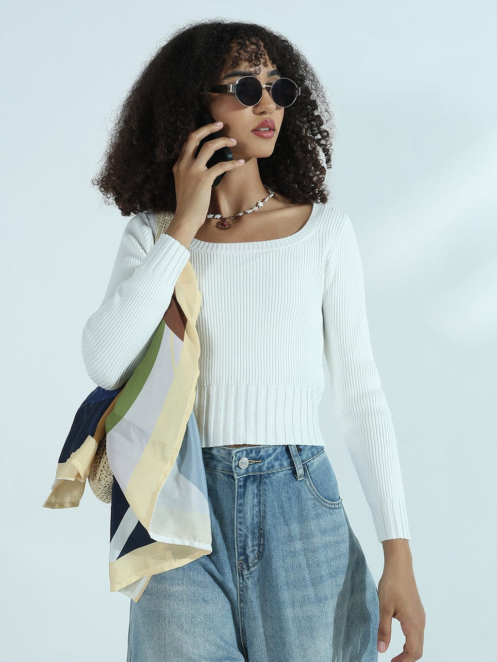 Women's Ribbed White Round Neck Fitted Top