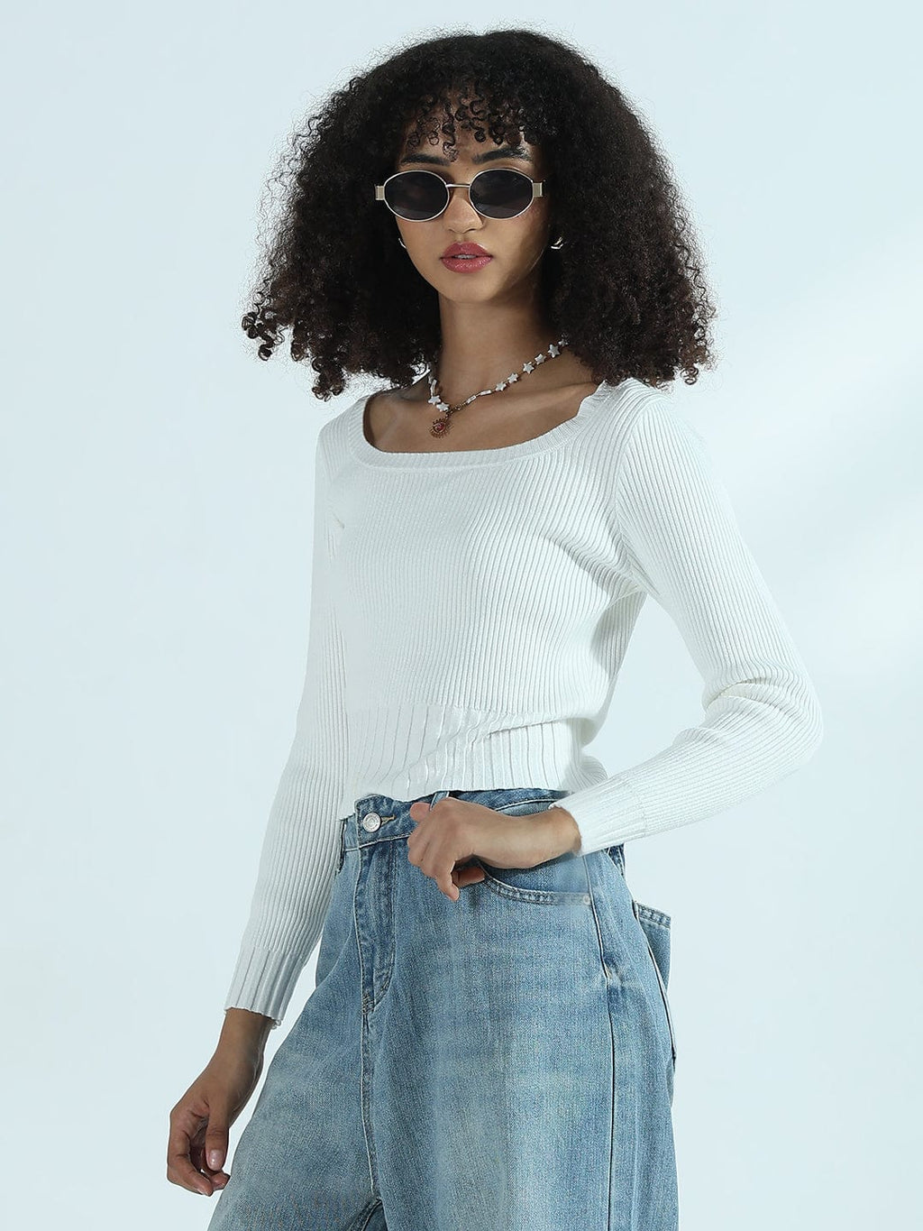 Women's Ribbed White Round Neck Fitted Top