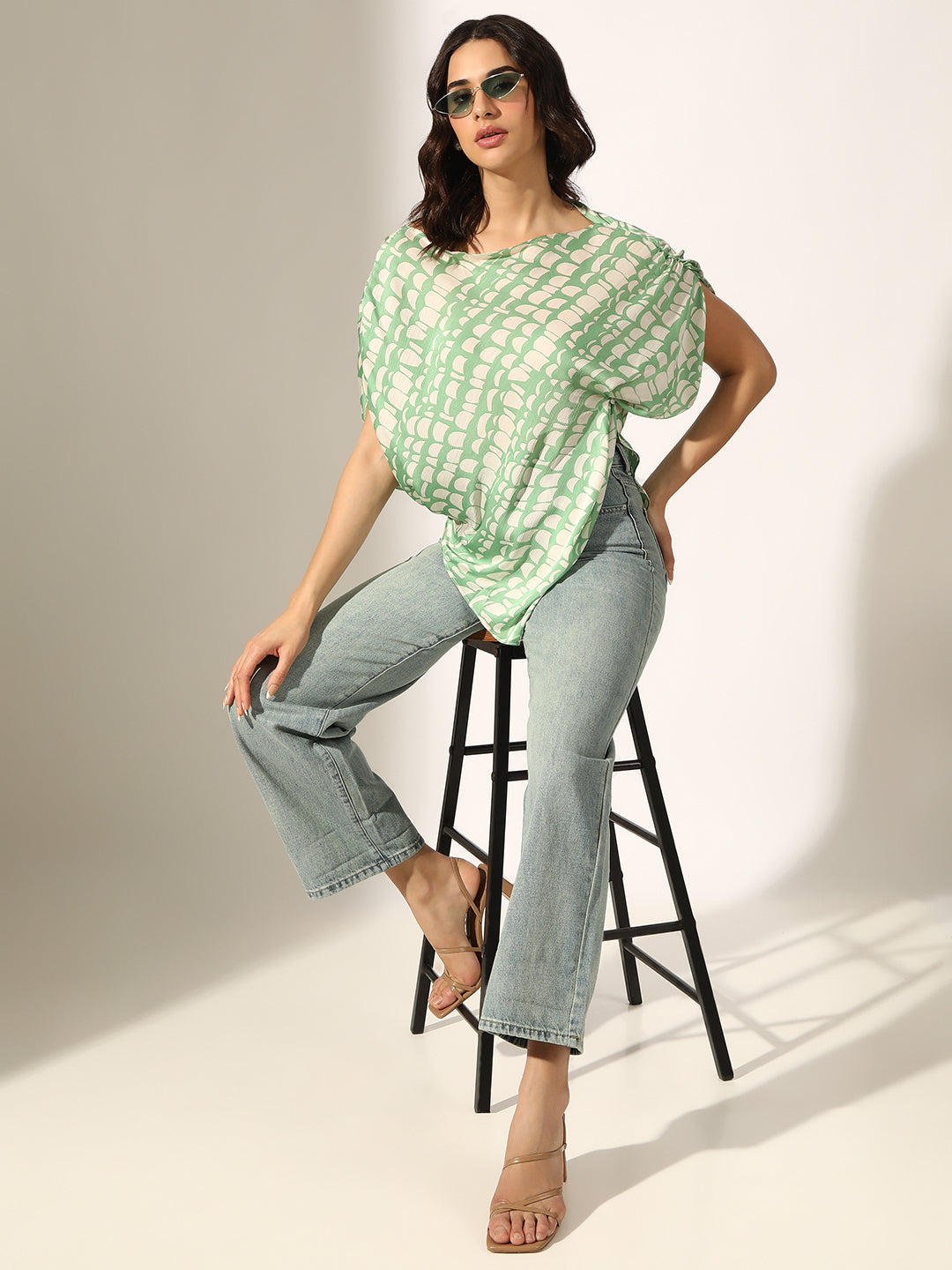 Women's Abstract Print Green Asymmetrical Hem Drape Top