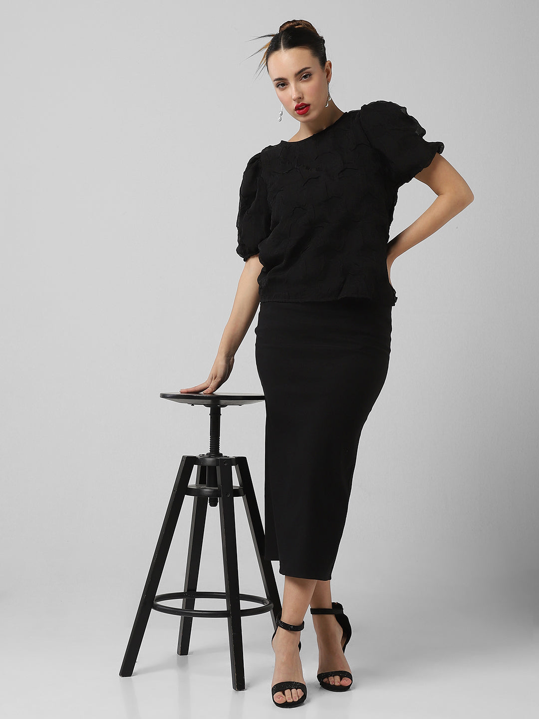 Women's Black Self Design Puff Sleeve Top