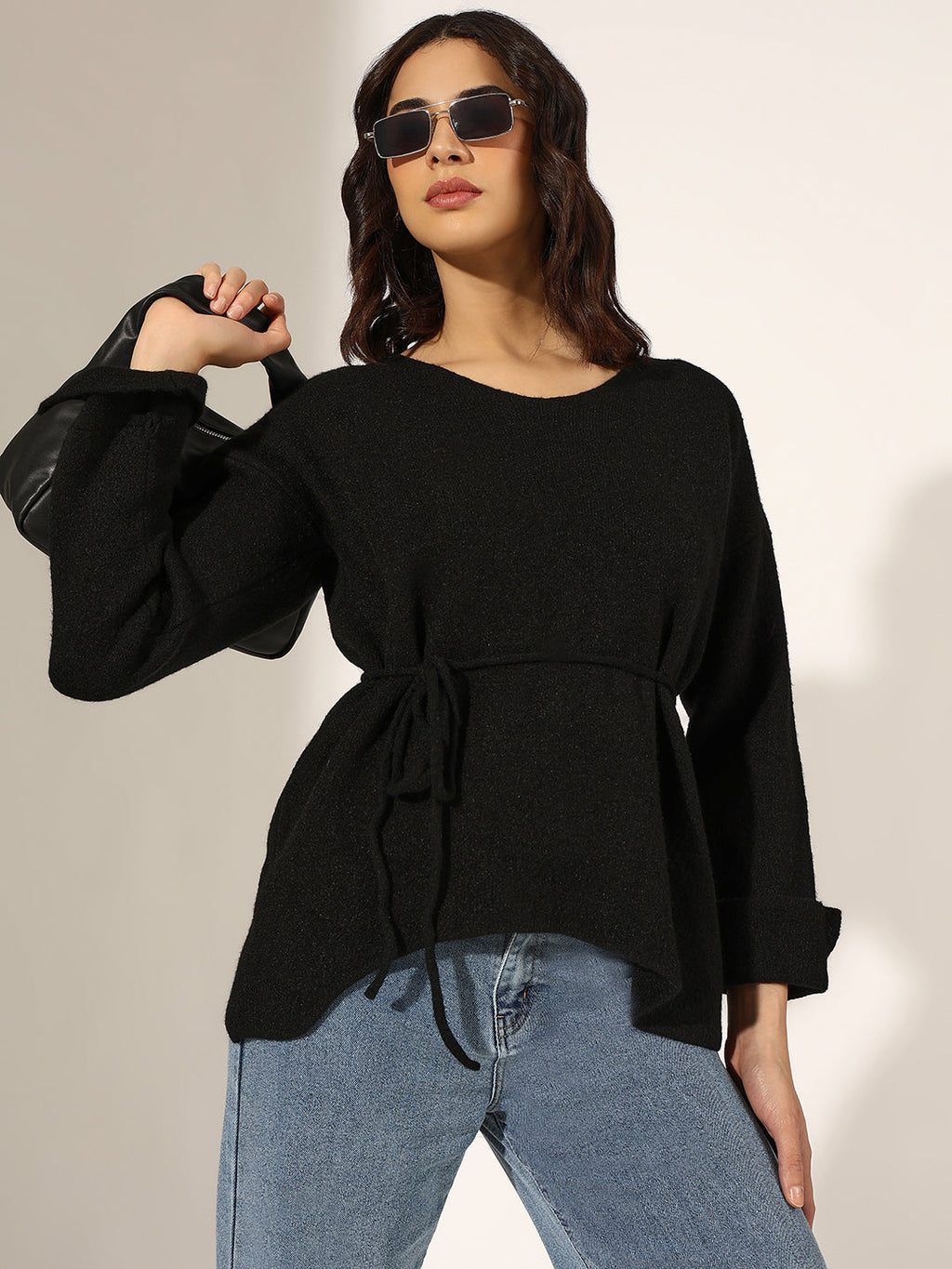 Women's Knitted Black V-Neck Top with Tie-Up Belt