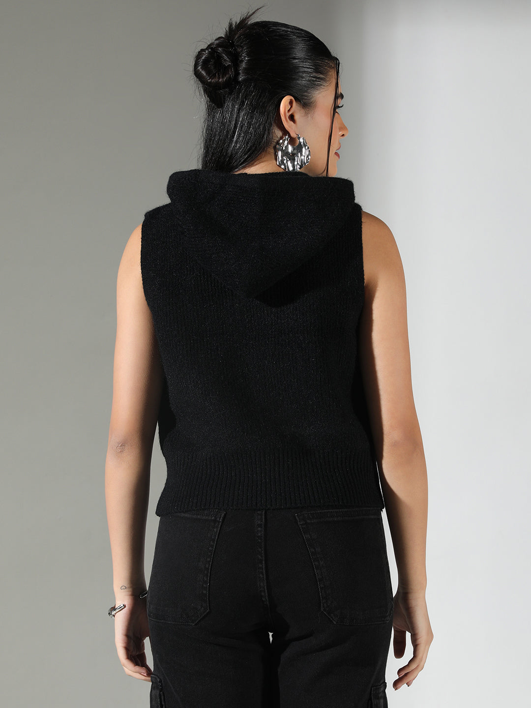 Women's Ribbed Black Hooded Sleeveless Top with Zip