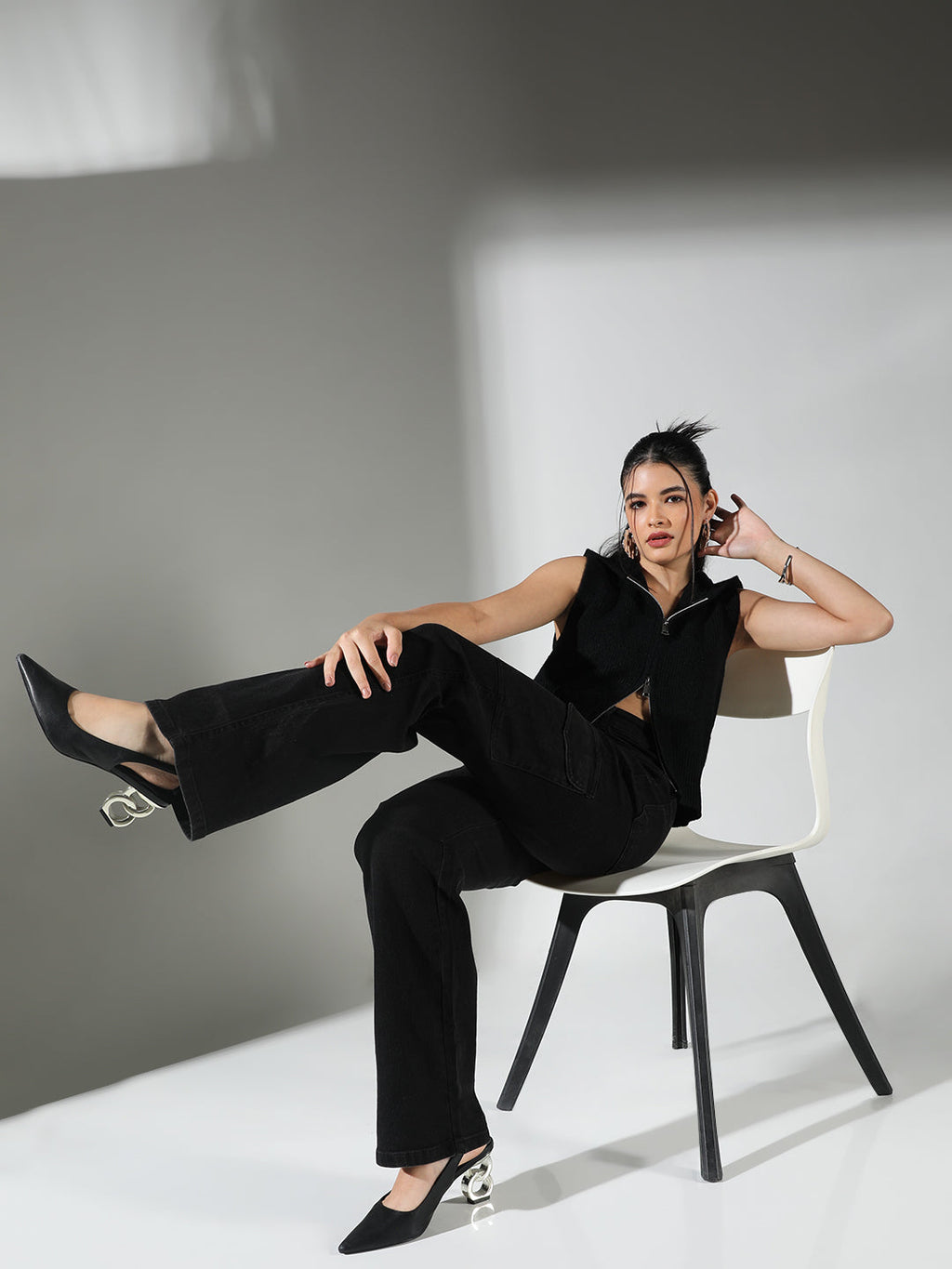 Women's Ribbed Black Hooded Sleeveless Top with Zip