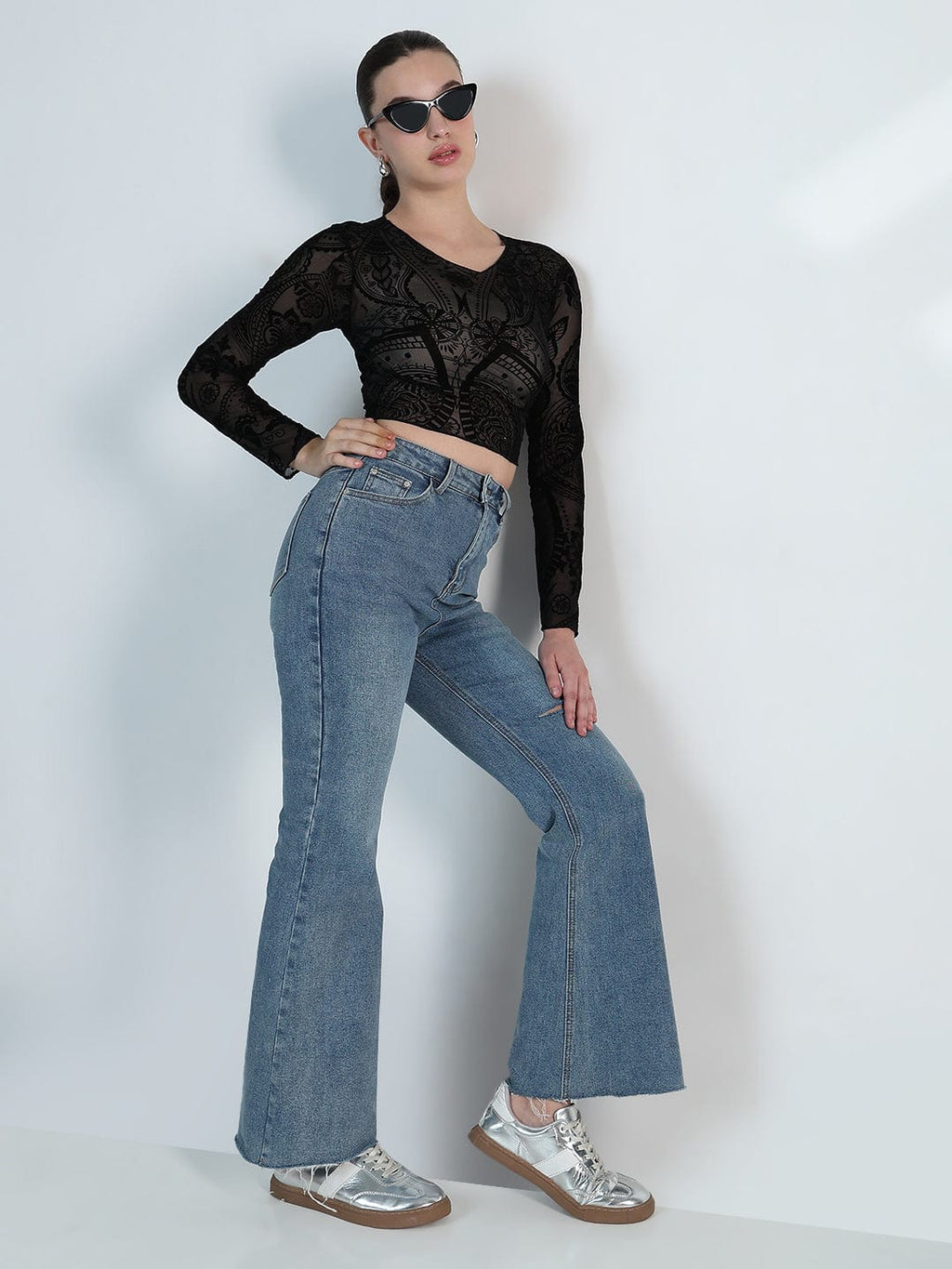 Women's Printed Round Neck Black Mesh Crop Top