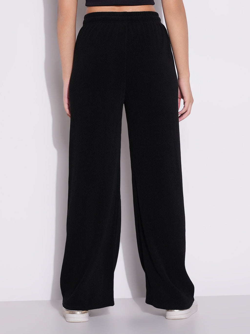Women's Black Mid-Rise Comfort Parallel Trousers