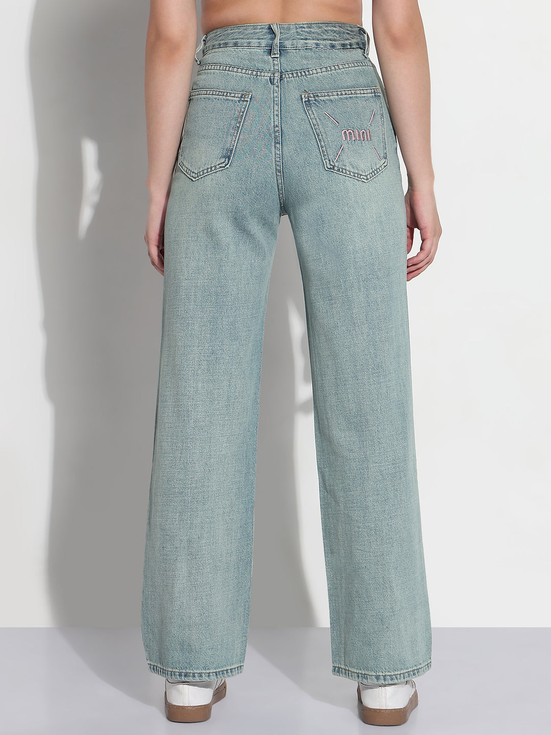 Women's Blue High Rise Straight Fit Jeans with Back Pocket Embroidery