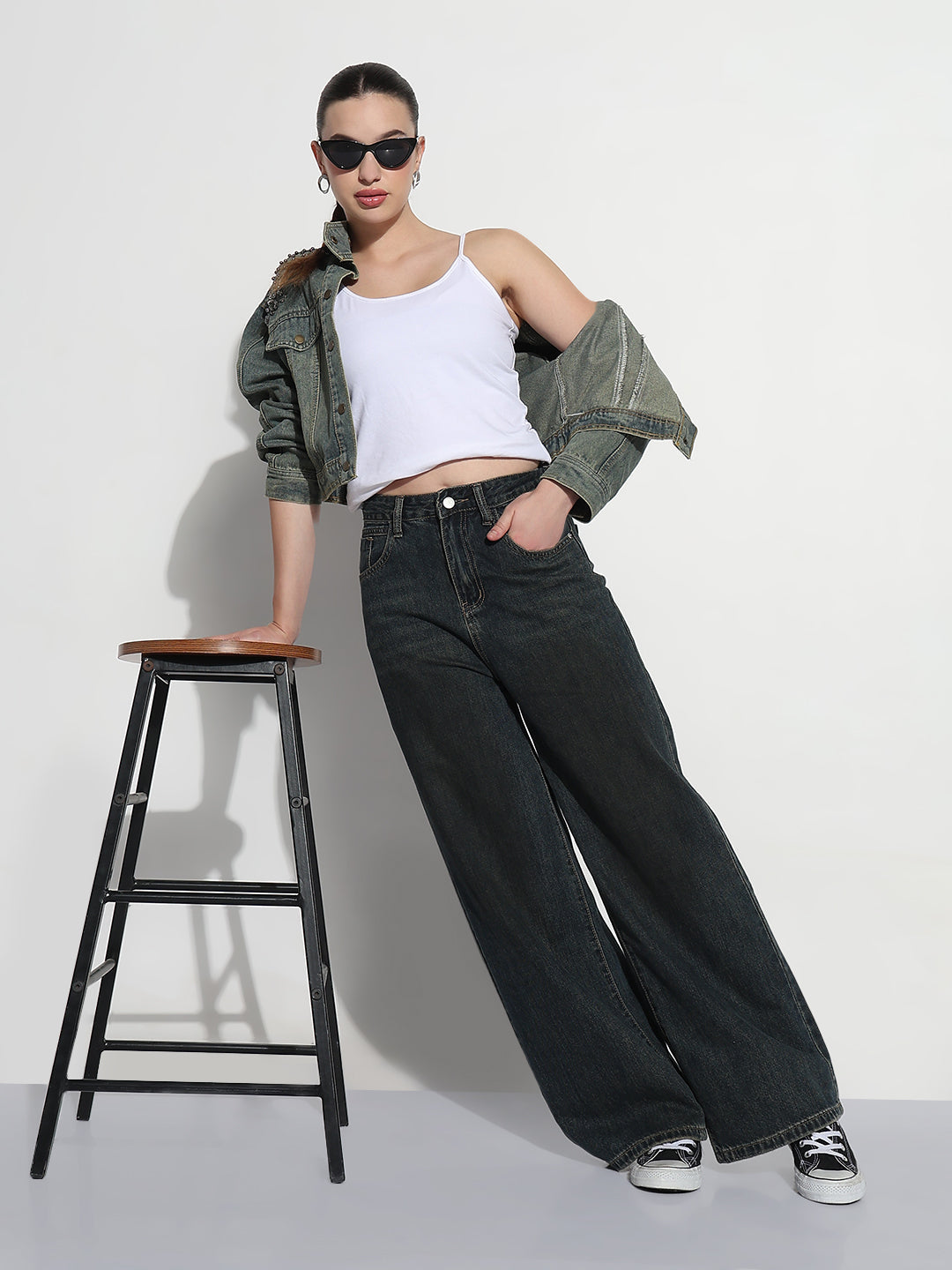 Women's Navy Blue High Rise Baggy Jeans