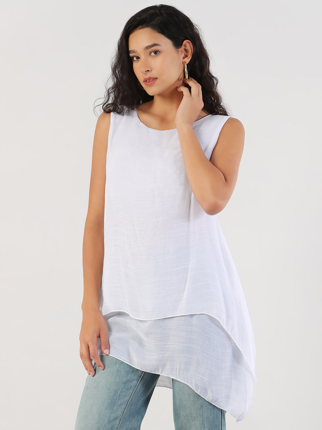 Women's Solid Round Neck White Longline Top