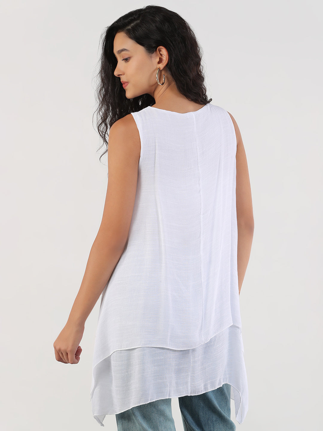 Women's Solid Round Neck White Longline Top