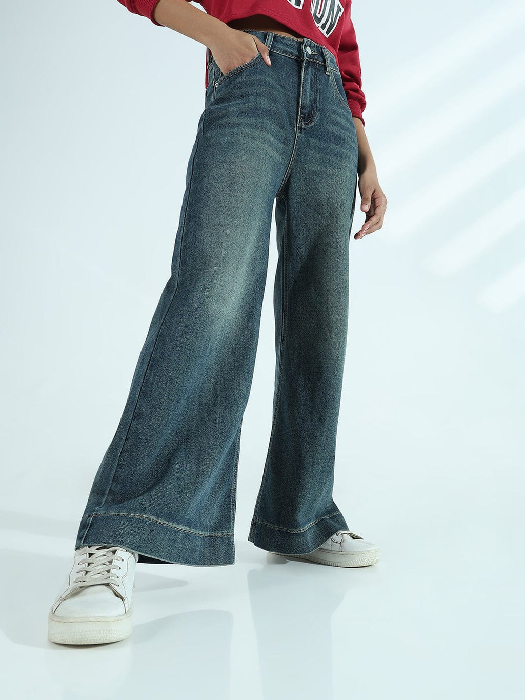 Women's Blue Wide-Leg Flare Jeans with Bottom Hem