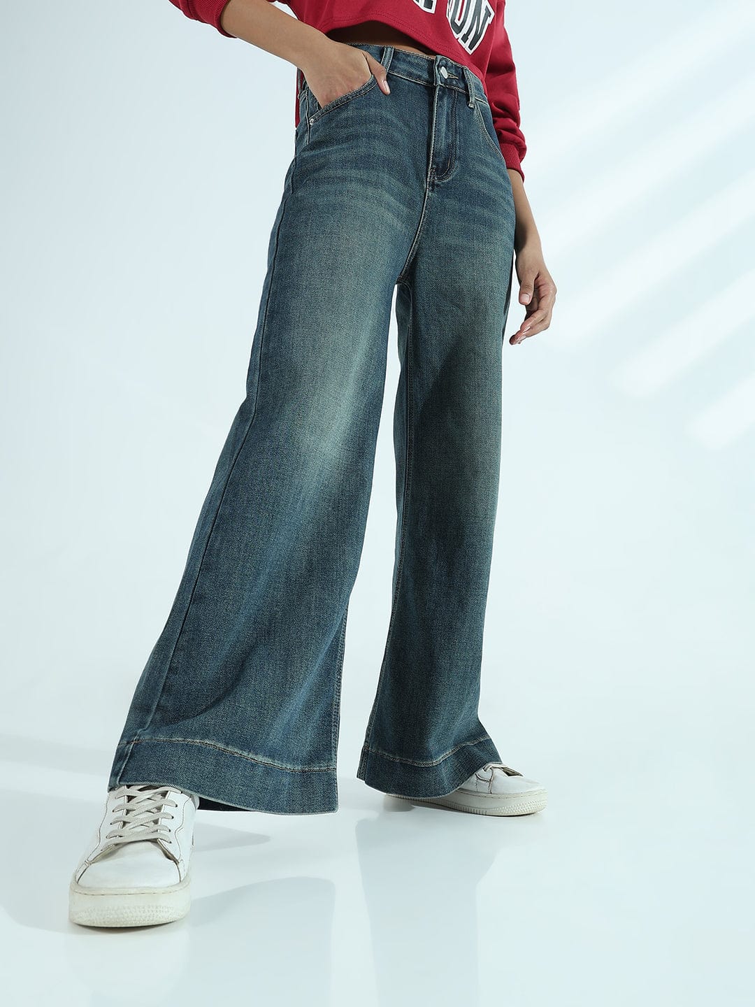 Women's Blue Wide-Leg Flare Jeans with Bottom Hem