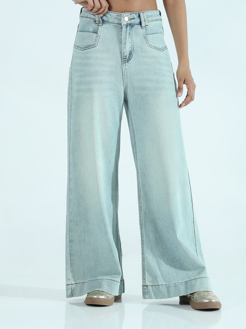 Women's Blue Wide-Leg Jeans with Bottom Hem and Patch Pockets