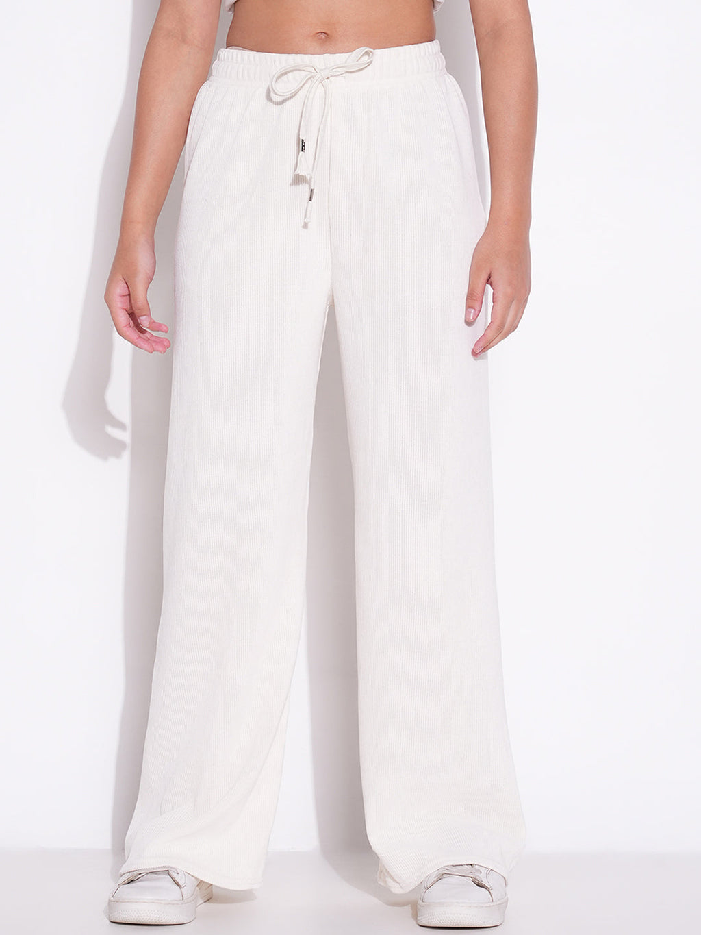 Women's Off White Comfort Regular Fit Mid-Rise Parallel Trousers