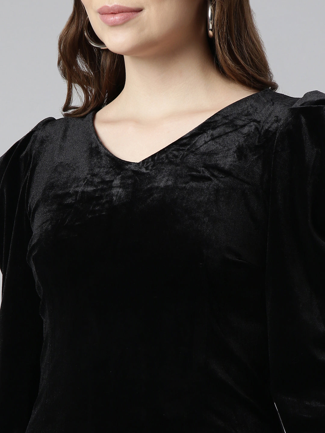 Women's Black V-Neck Long Sleeves Bodycon Midi Dress