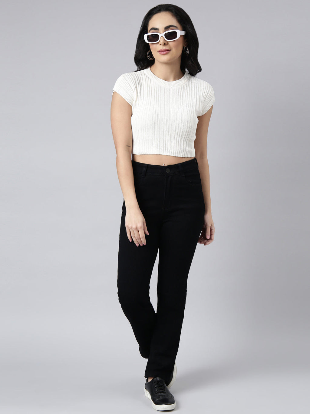 Women's Off White Self Design Fitted Crop Top