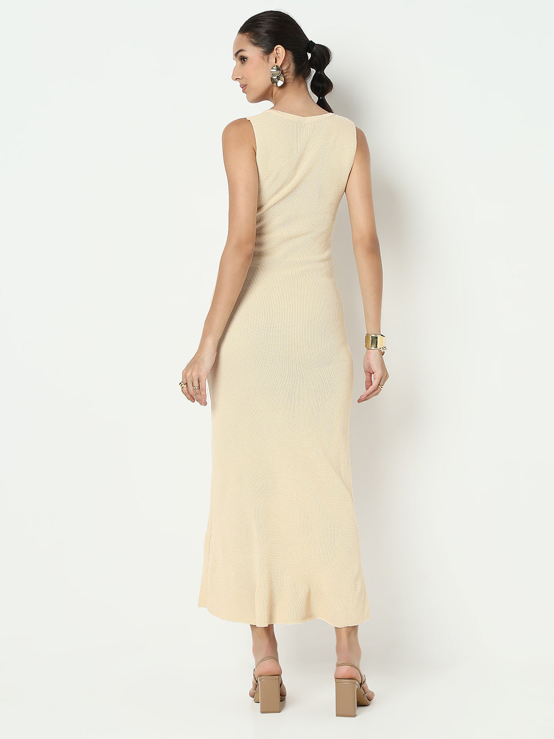 Women’s Beige Sleeveless Button-Down Maxi Dress with Front Slit