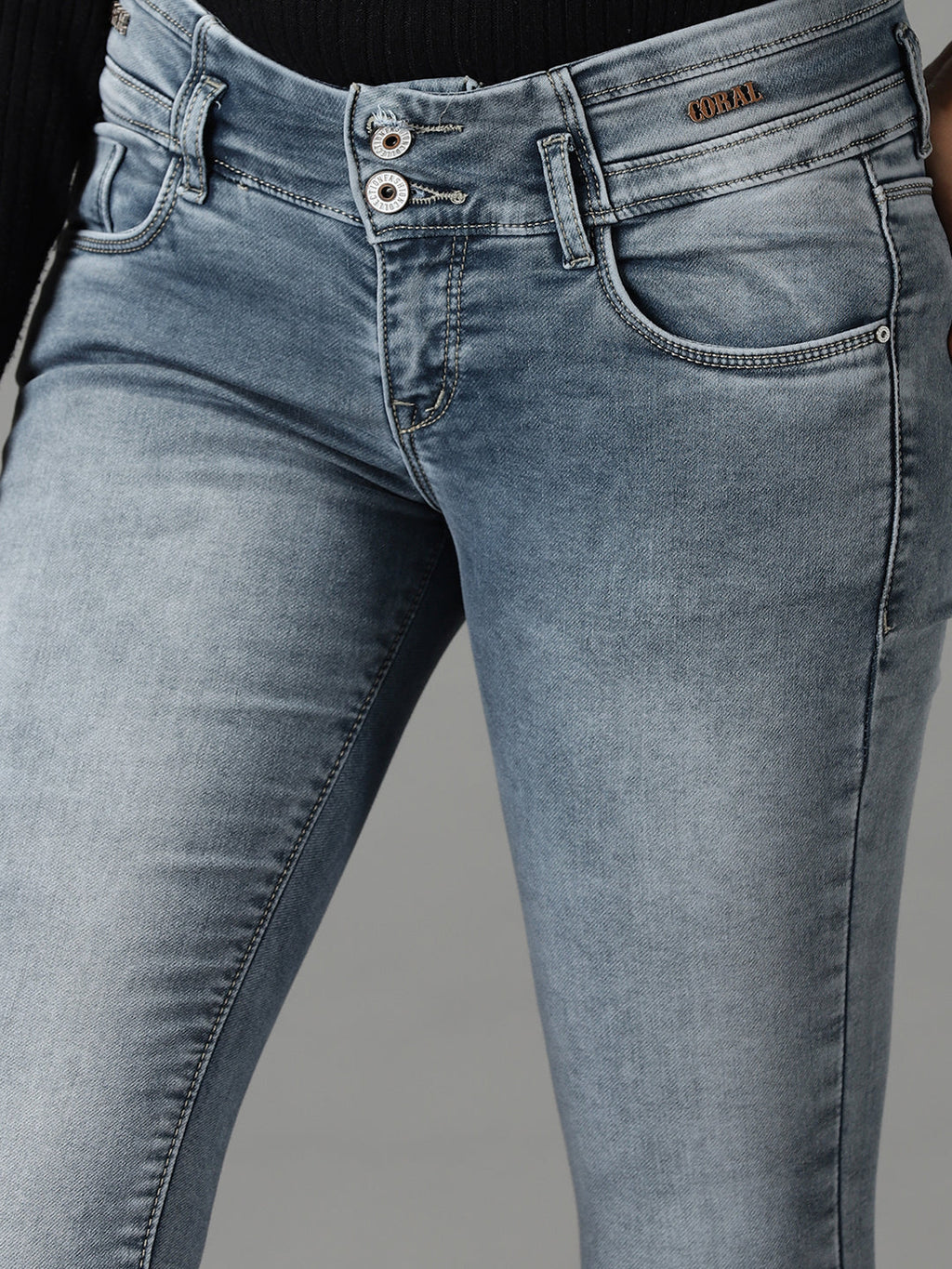 Women's Grey Slim Fit Light Fade Acid Wash Stretchable Jeans