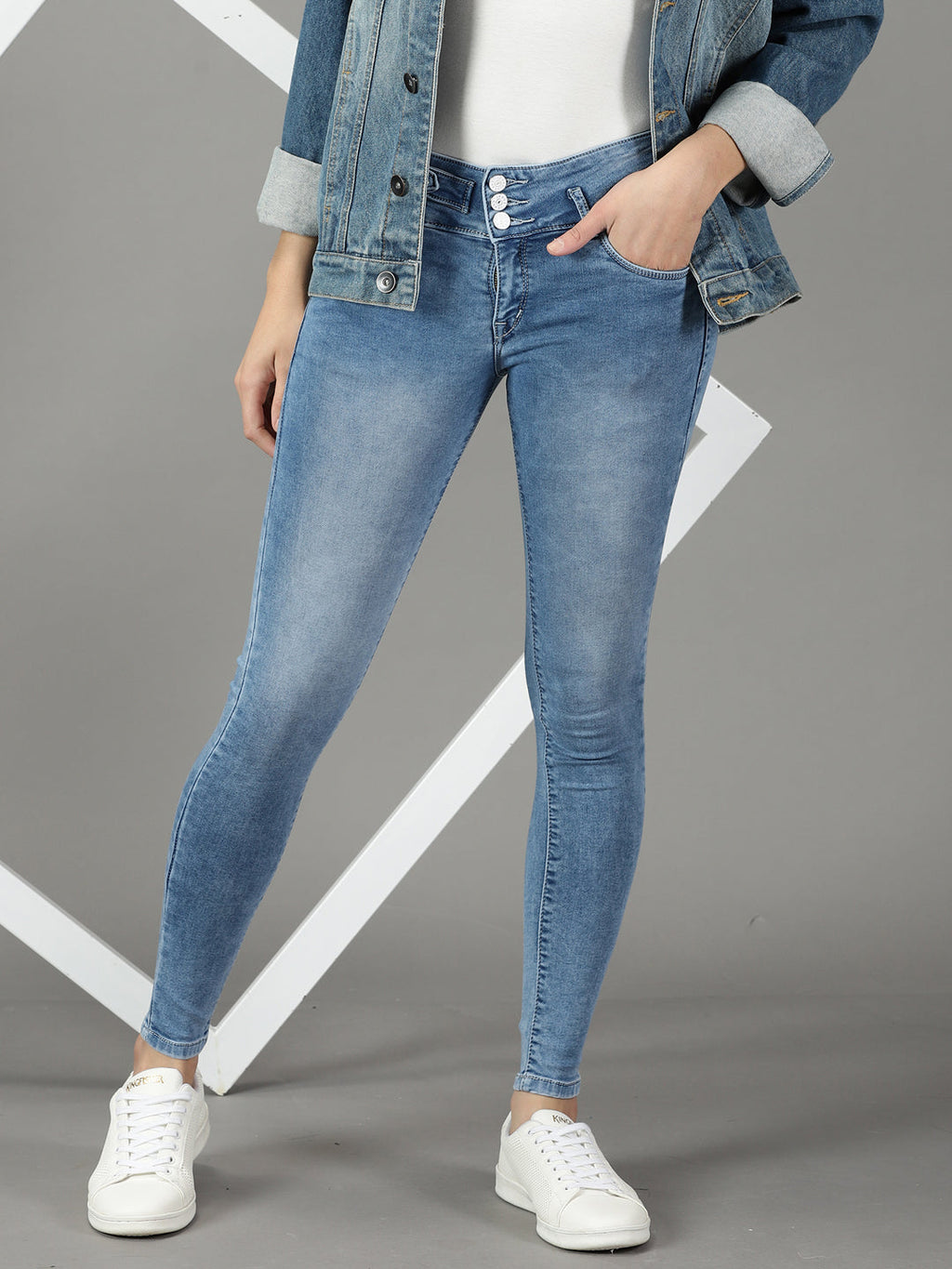 Women's Blue Slim Fit High-Rise Heavy Fade Stretchable Jeans