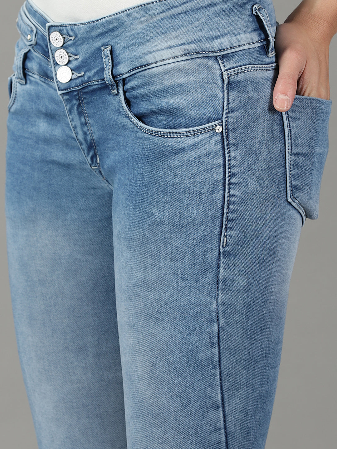 Women's Blue Slim Fit High-Rise Heavy Fade Stretchable Jeans