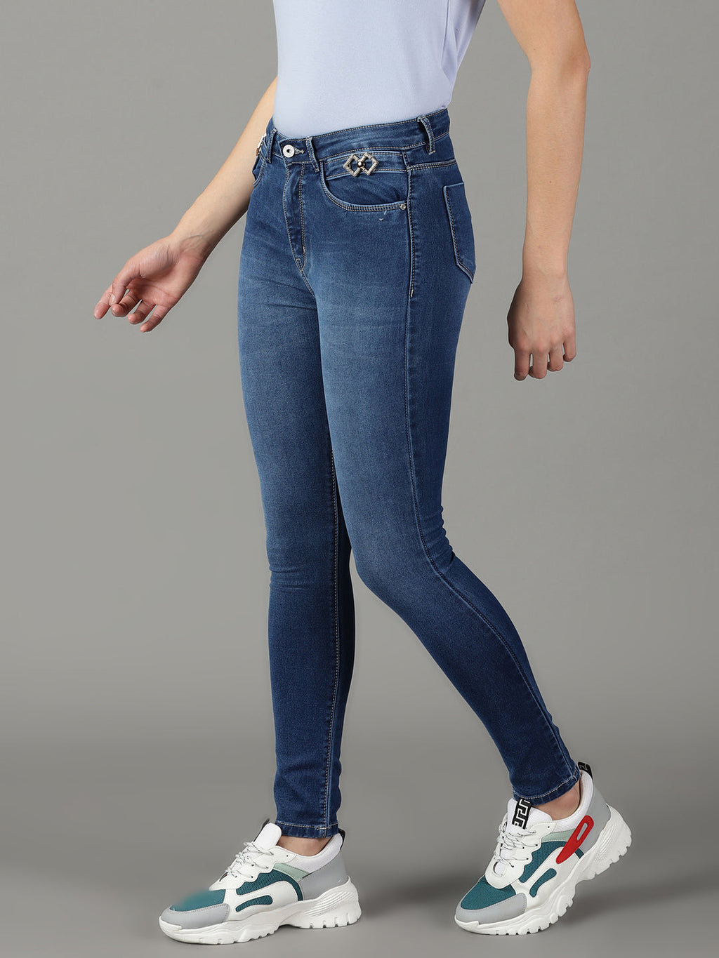 Women's Navy Blue Slim Fit Light Fade Stretchable Jeans