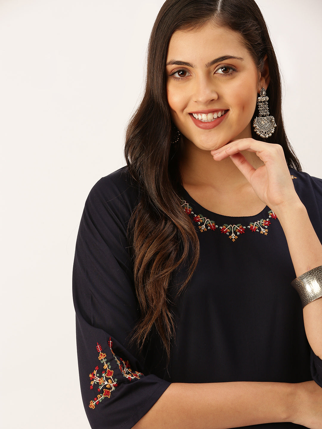 Women's Embroidered Navy Blue Straight Kurta