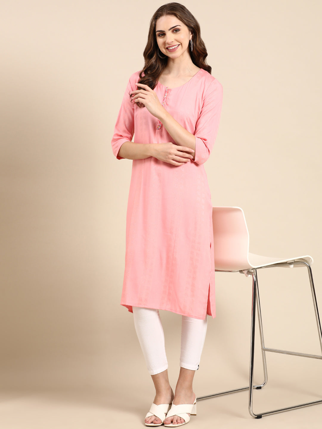 Women's Pink Woven Design Straight Kurta