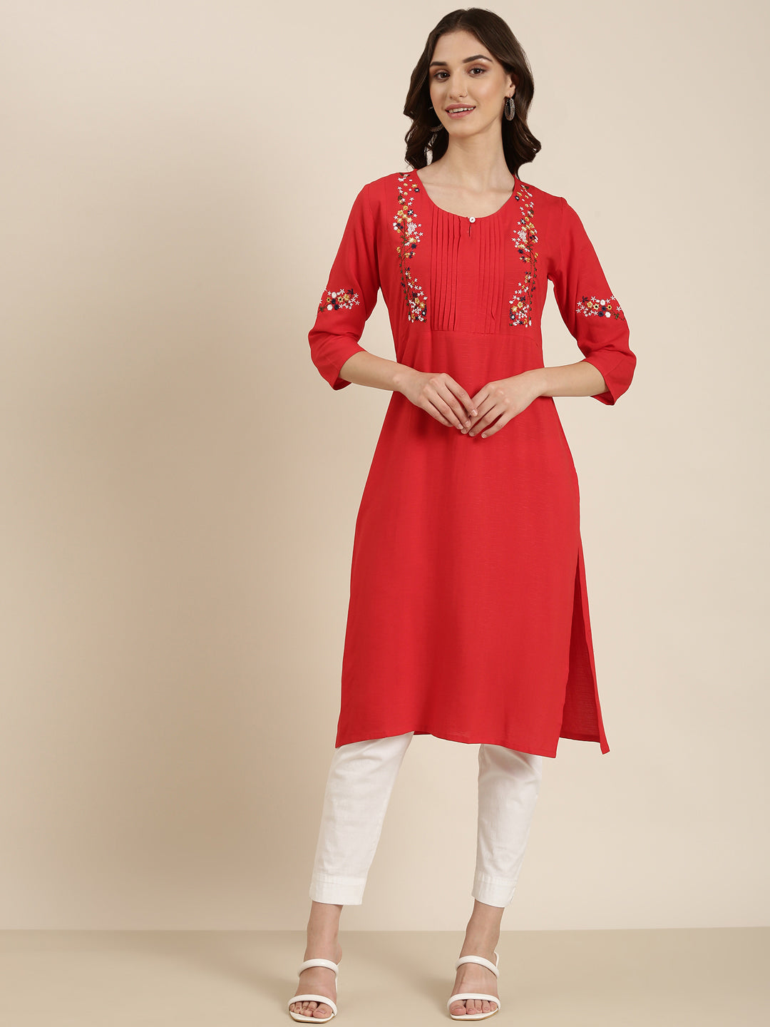 Women's Red Floral Embroidered Thread Work Straight Kurta