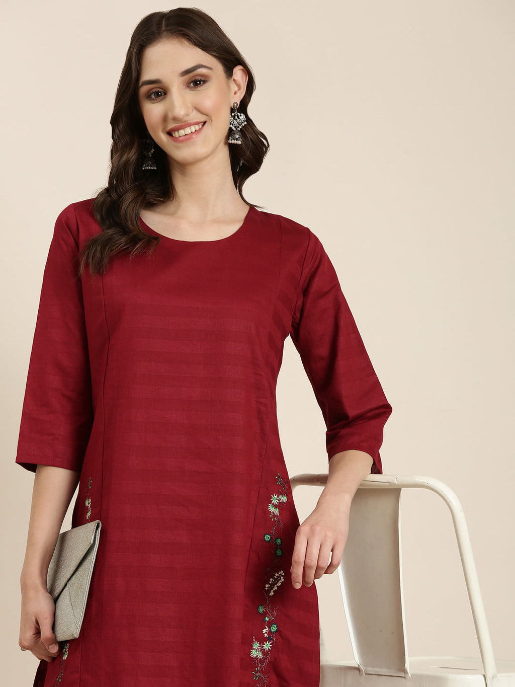 Women's Maroon Thread Work Straight Kurta