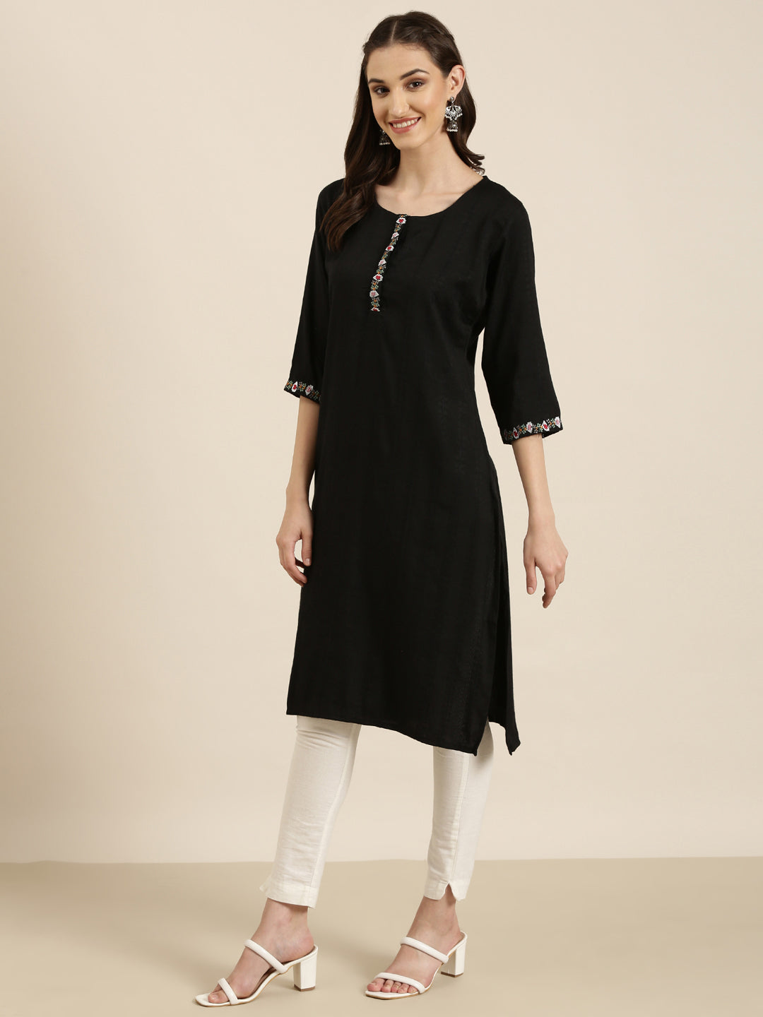 Women's Black Striped Thread Work Straight Kurta