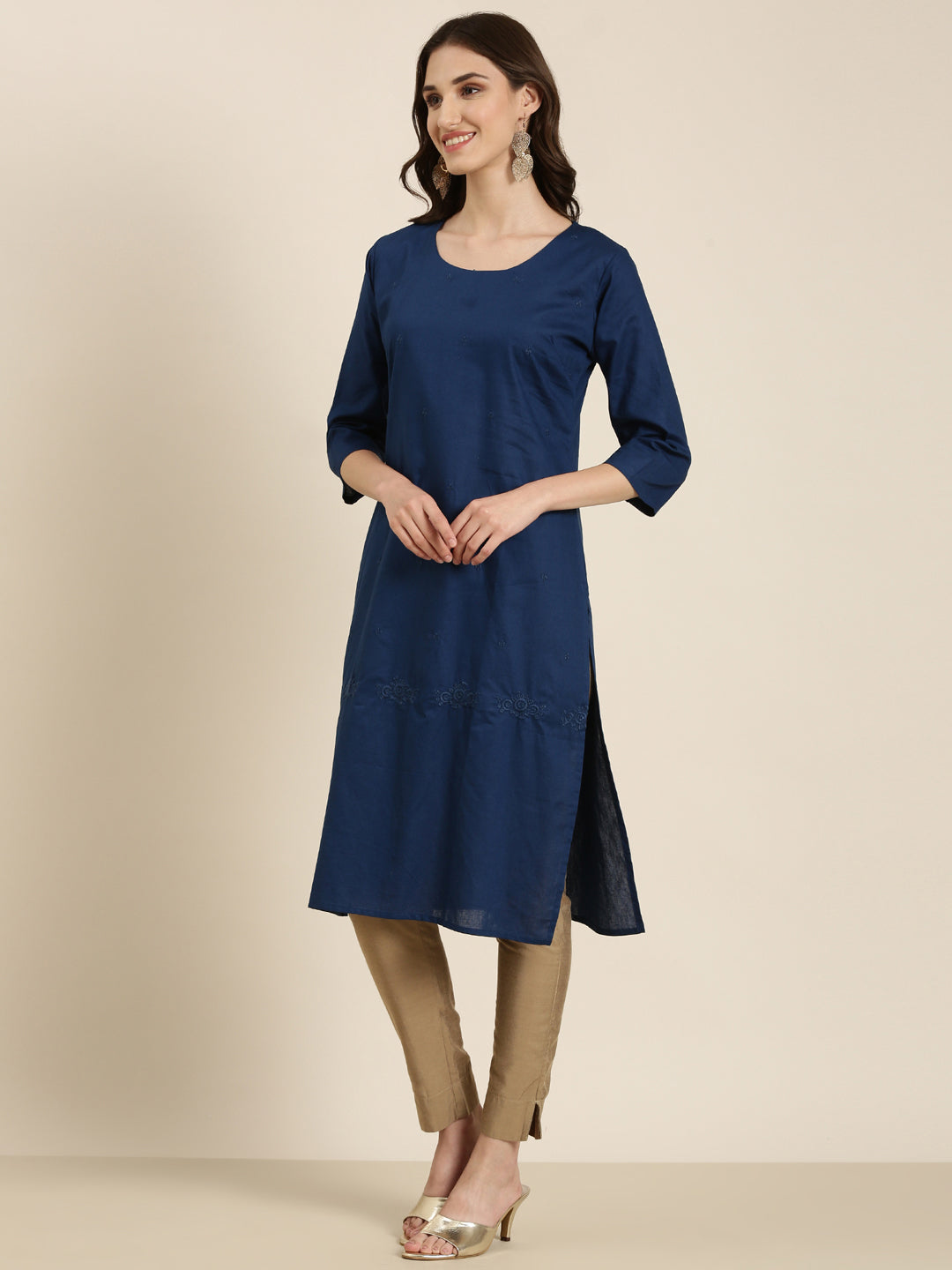 Women's Teal Thread Work Straight Kurta