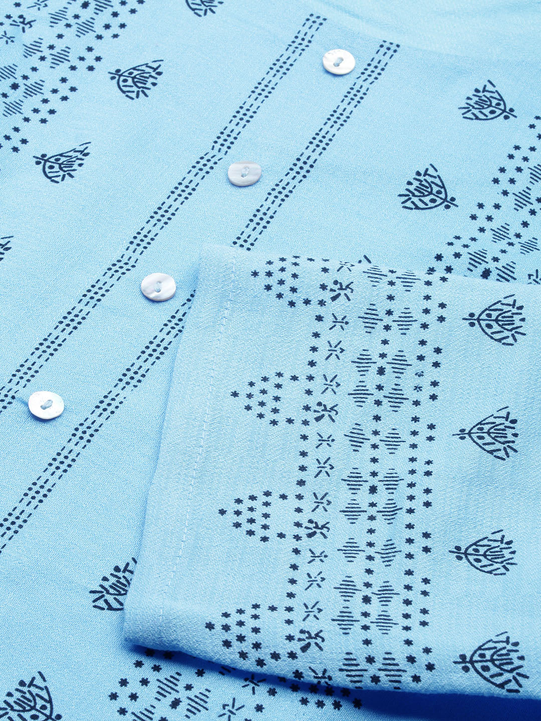 Women's Blue Ethnic Motifs Printed Cotton Straight Kurta