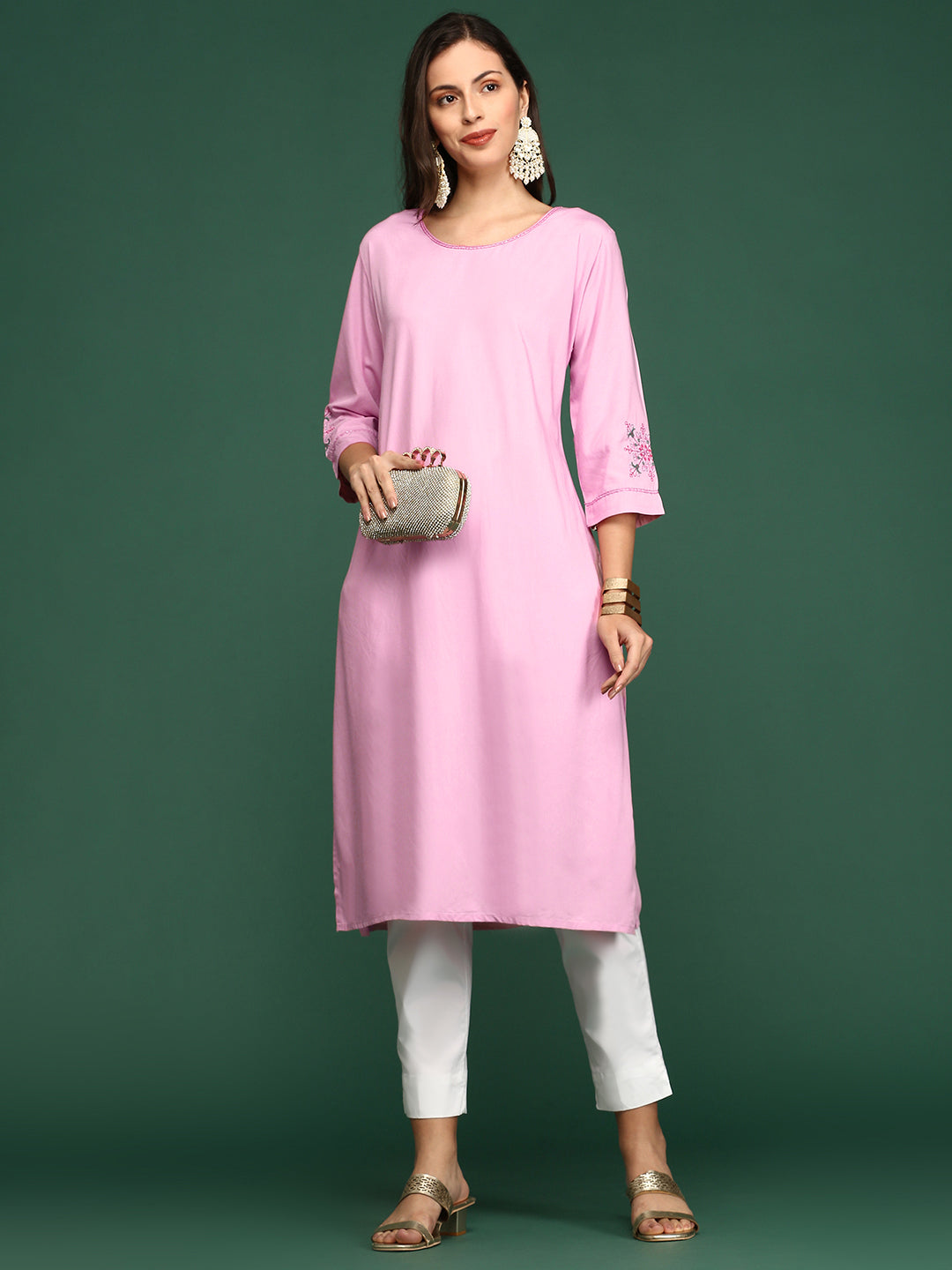 Women's Pink Round Neck Thread Work Straight Kurta