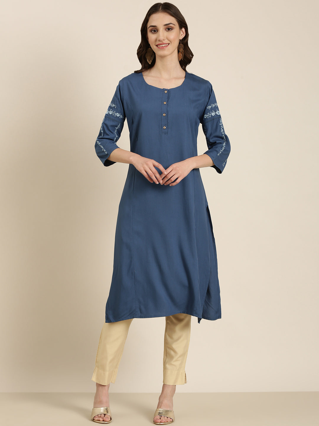 Women's Blue Round Neck Straight Kurta