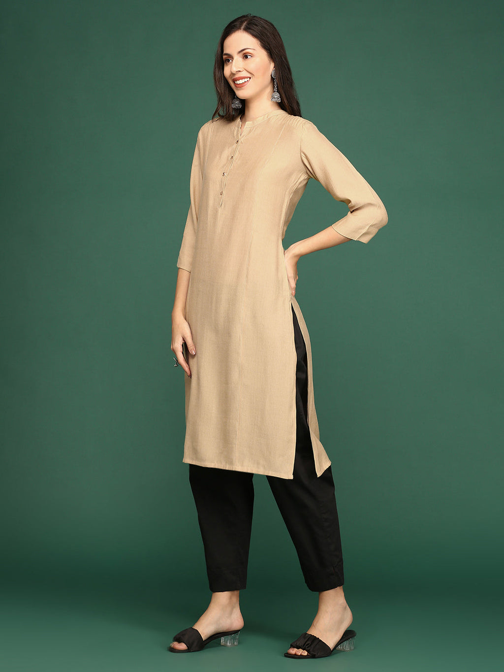 Women's Beige Mandarin Collar Straight Kurta