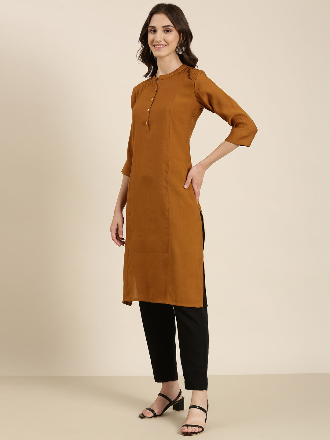 Women's Camel Brown Mandarin Collar Straight Kurta