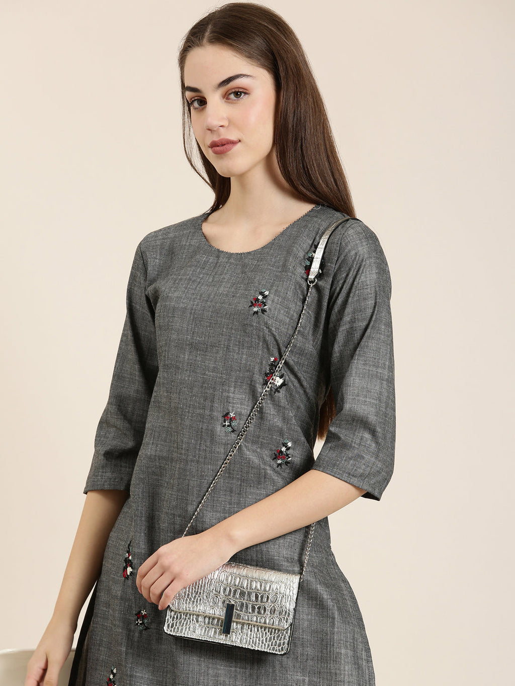 Women's Grey Solid Straight Kurta