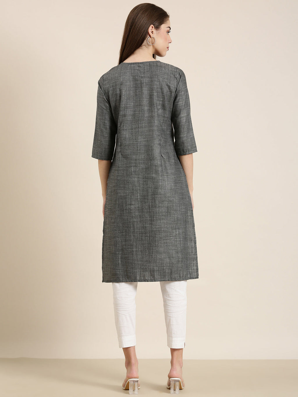 Women's Grey Solid Straight Kurta