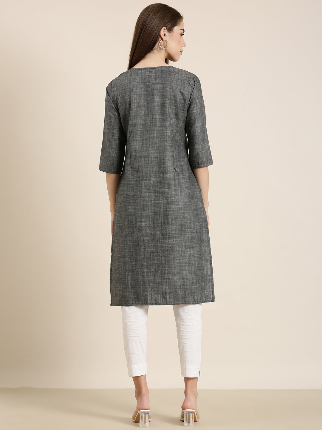 Women's Grey Solid Straight Kurta