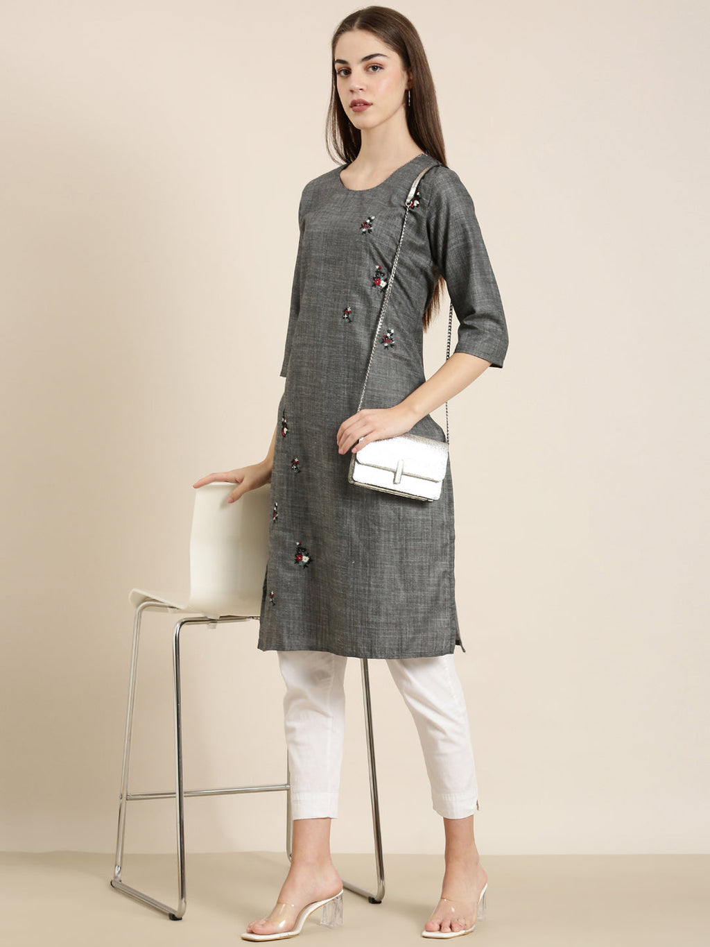 Women's Grey Solid Straight Kurta