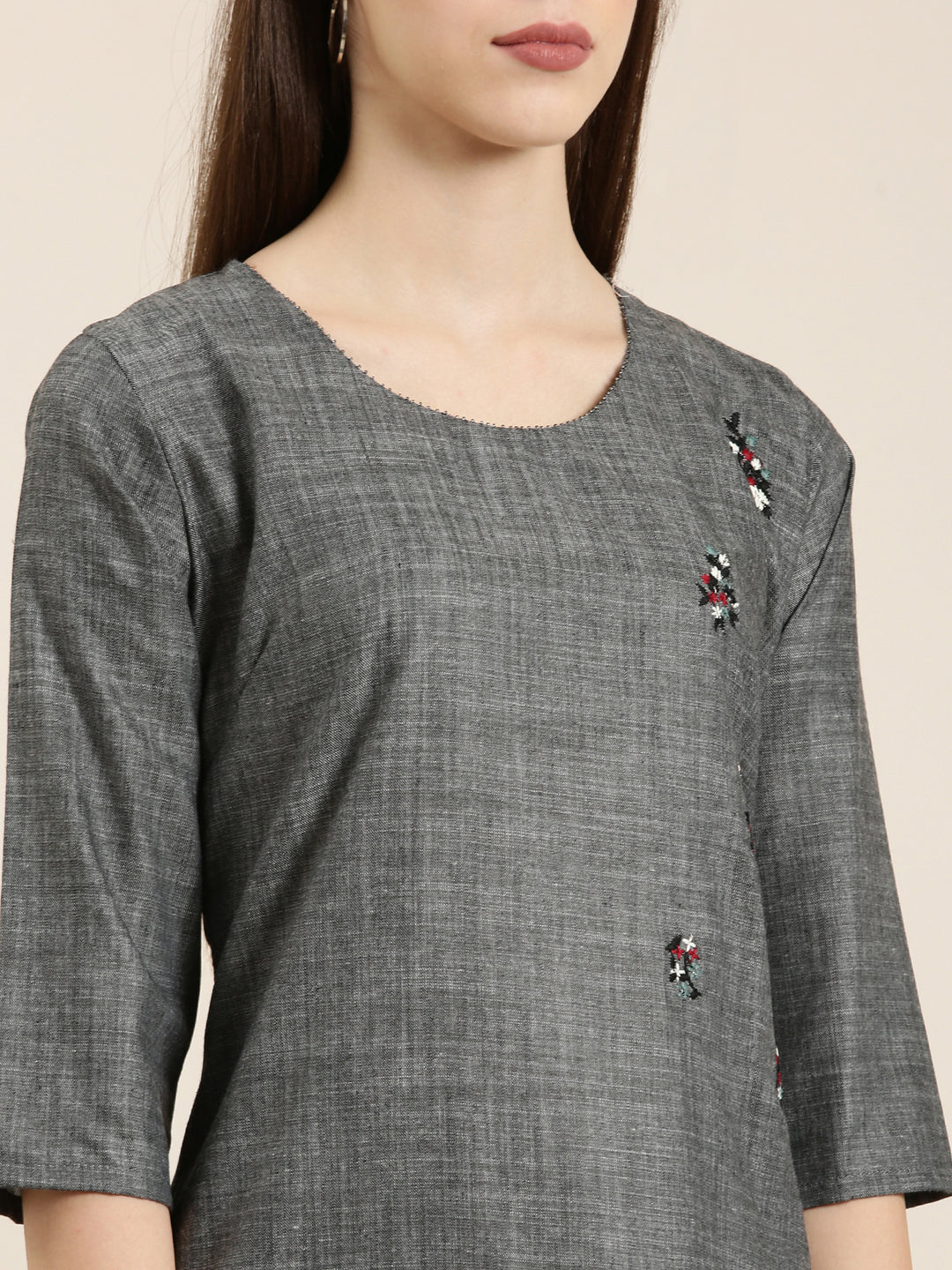 Women's Grey Solid Straight Kurta