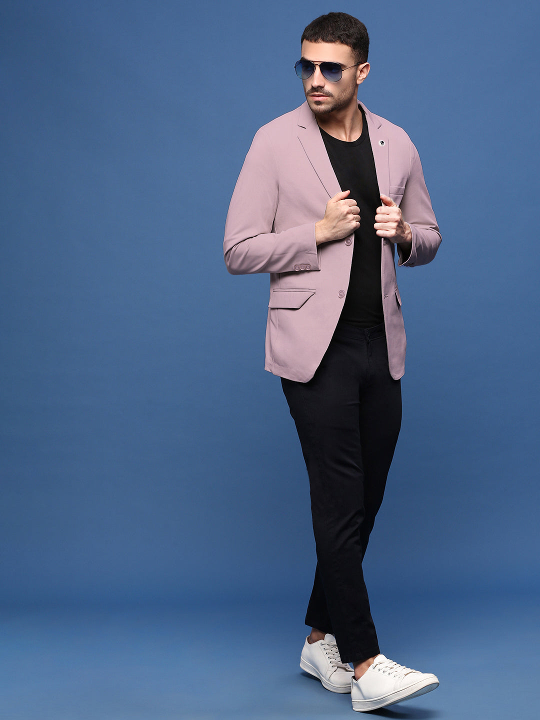 Men's Mauve Solid Single Breasted Blazer