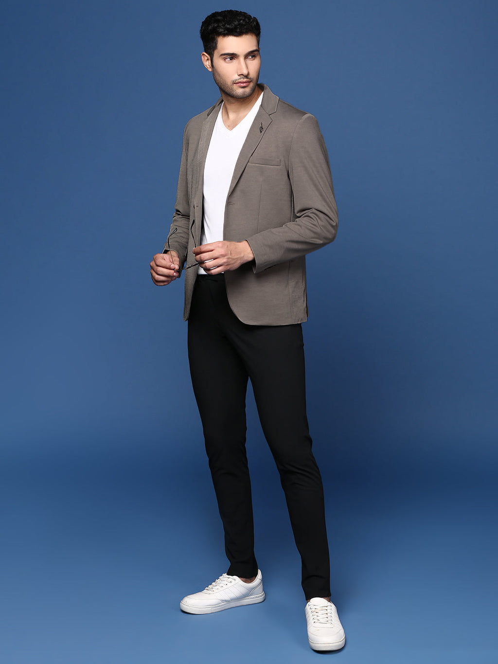 Men's Grey Solid Single Breasted Blazer