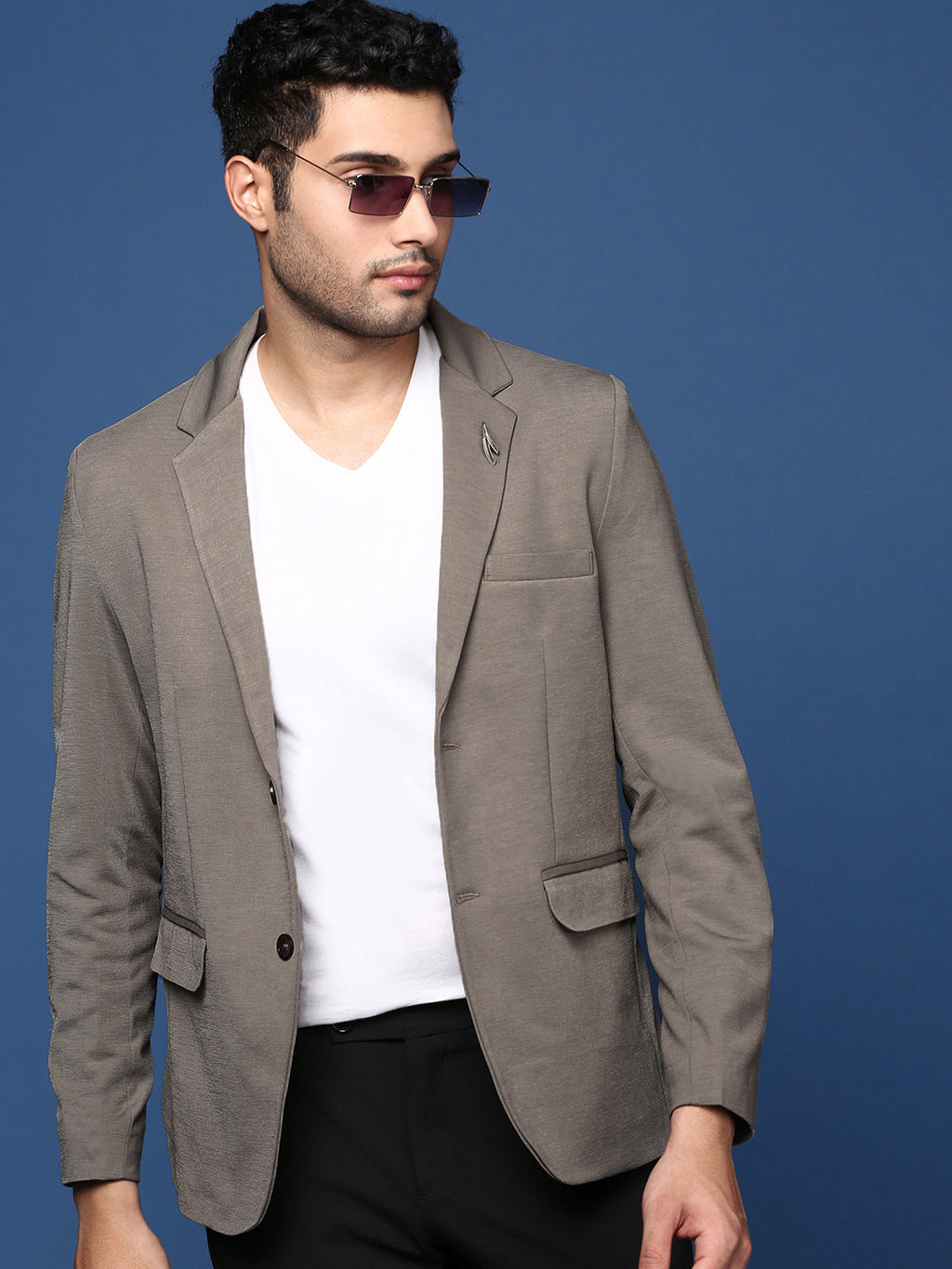 Men's Grey Solid Single Breasted Blazer